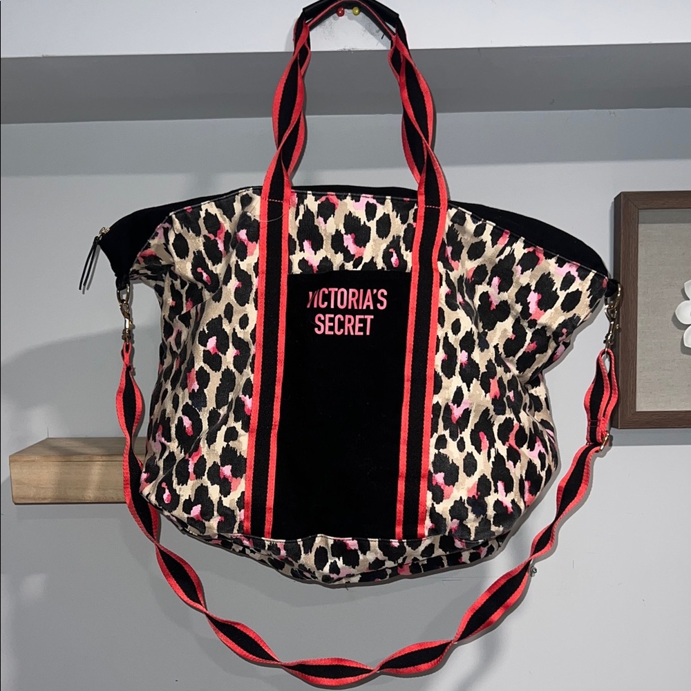 Victoria's Secret Leopard Tote‎ with Pink Accents
